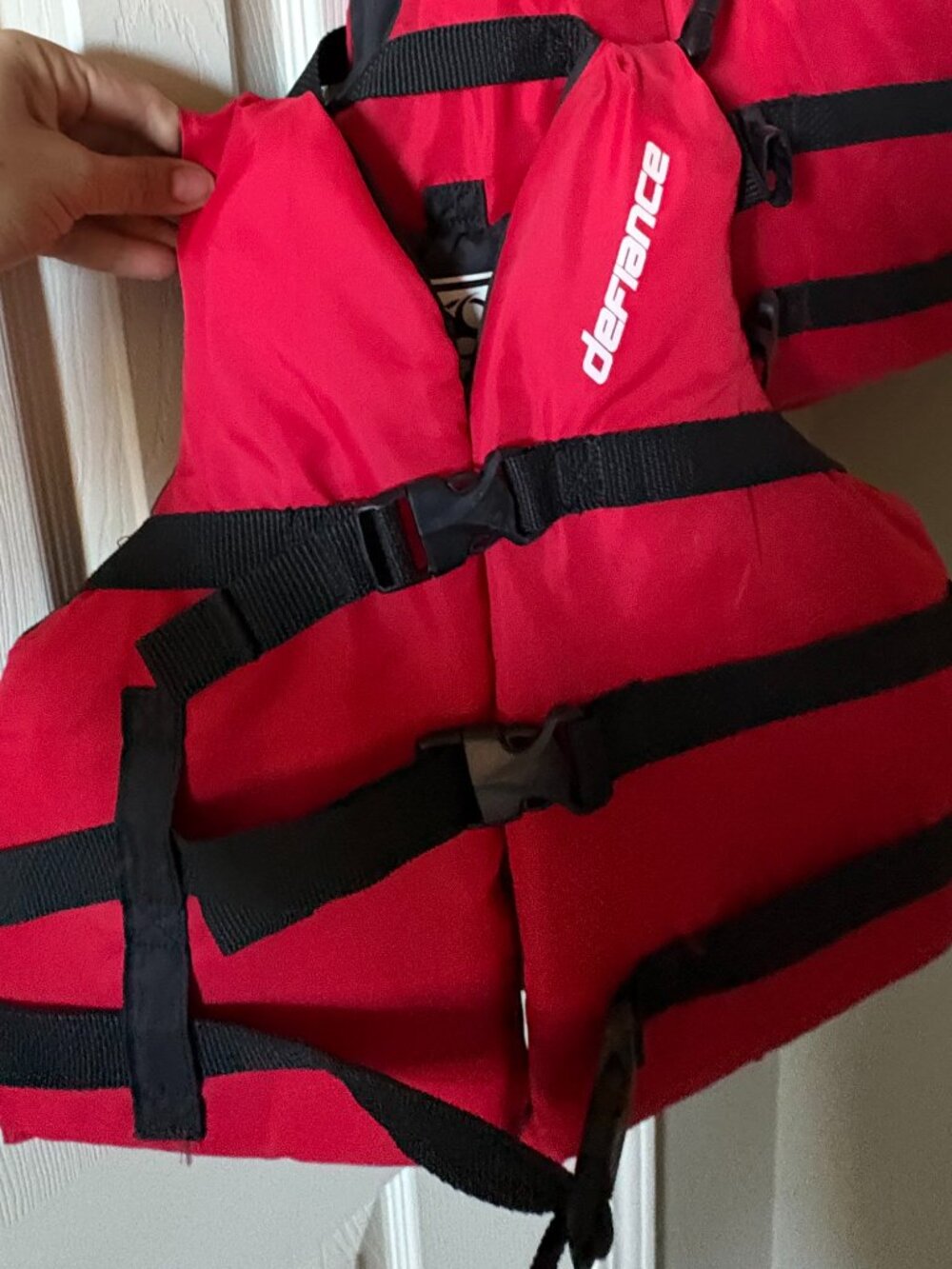 🛍️Defiance Youth Universal (OS) Life Jacket/Vest Red Type III 50-90 lb - 1 Vest